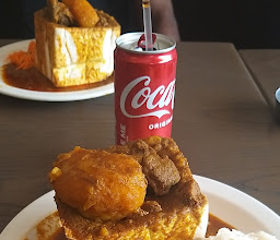Capsicum Restaurant Britannia Hotel photo