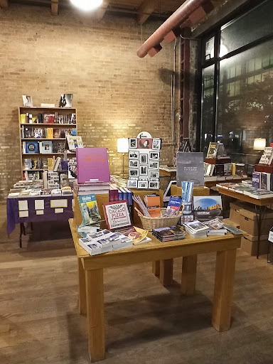 Book Store «After-Words Bookstore», reviews and photos, 23 E Illinois St, Chicago, IL 60611, USA