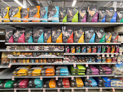 Pet Supply Store «PetSmart», reviews and photos, 2 Bourne Bridge Approach #2, Bourne, MA 02532, USA
