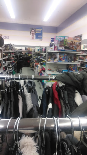 Thrift Store «Goodwill», reviews and photos, 948 N Pacific Hwy, Woodburn, OR 97071, USA