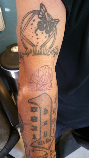 Tattoo Shop «Rock Me Tattoo & Piercing Co.», reviews and photos, 9838 Magnolia Ave, Riverside, CA 92503, USA