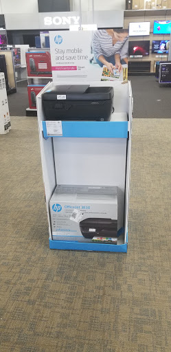 Electronics Store «Best Buy», reviews and photos, 1100-1300 N Galleria Dr, Middletown, NY 10941, USA