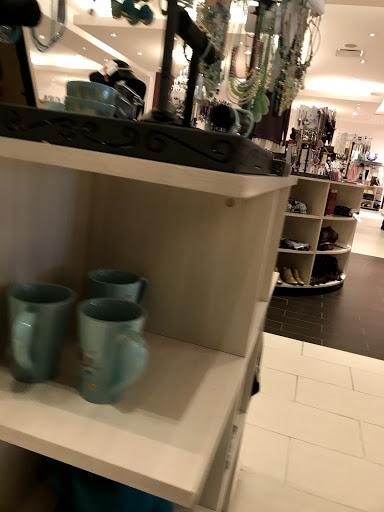 Fashion Accessories Store «Charming Charlie», reviews and photos, 5175 Deerfield Blvd, Mason, OH 45040, USA