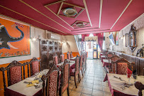 Atmosphère du Restaurant indien CAFE KASHMIR à Villeurbanne - n°1