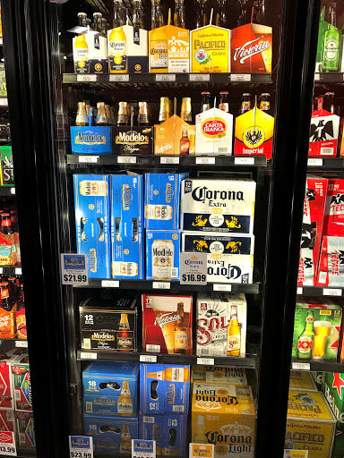 Liquor Store «Woodburn Liquor», reviews and photos, 1519 N Pacific Hwy, Woodburn, OR 97071, USA