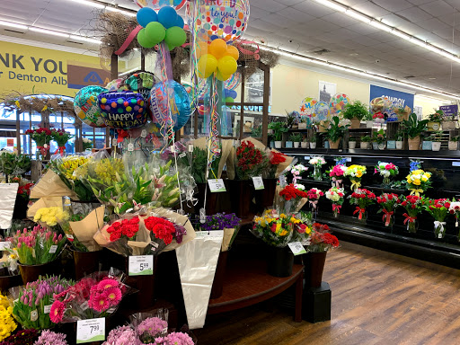 Grocery Store «Albertsons», reviews and photos, 2321 W University Dr, Denton, TX 76201, USA
