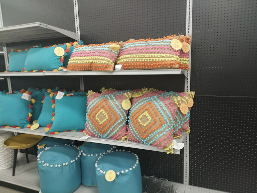 Department Store «HomeGoods», reviews and photos, 200 Mall Plaza Blvd, Monroeville, PA 15146, USA