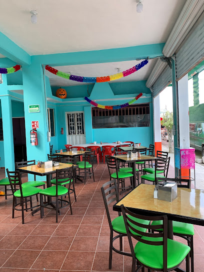 Caldos de Gallina Santa Maria ll - Restaurante en Valle de Chalco Solidaridad, Estado de México, México