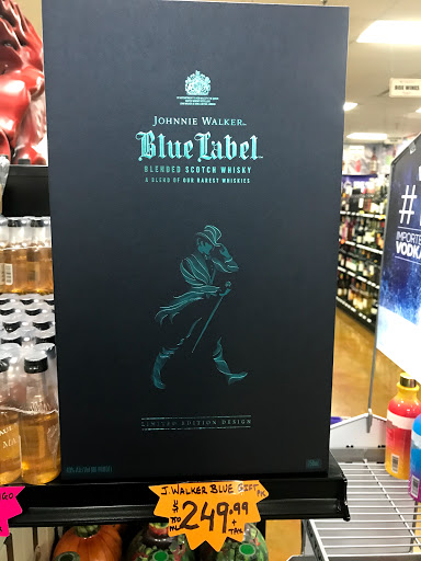 Liquor Store «19 Wine & Spirits», reviews and photos, 101 Verdae Blvd #190, Greenville, SC 29607, USA