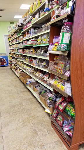 Indian Grocery Store «Everest Indian Grocery Store», reviews and photos, 1621 Columbia Ave, Lancaster, PA 17603, USA