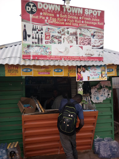 Monday Market, New-Bussa, New Bussa, Nigeria, Coffee Store, state Niger