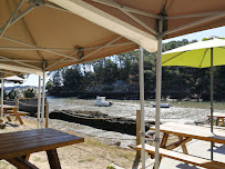 Atmosphère du Restaurant de fruits de mer Gouguec à Larmor-Baden - n°5