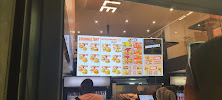 Atmosphère du Restaurant de hamburgers G LA DALLE - Marseille Prado - n°7