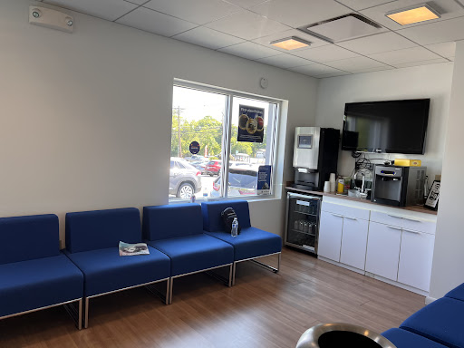Volkswagen Dealer «Volkswagen Princeton», reviews and photos, 902 State Rd, Princeton, NJ 08540, USA