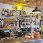 Photo n° 4 de l'avis de J.e fait le 16/06/2024 à 16:55 pour Café de la Place à Menthon-Saint-Bernard