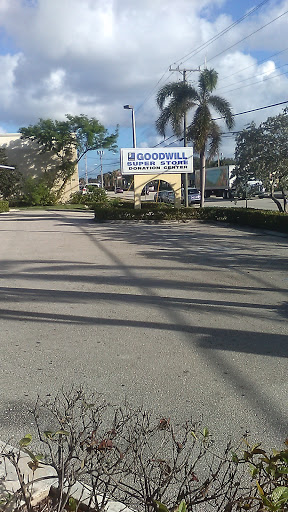 Thrift Store «Goodwill Delray Store & Donation Center», reviews and photos