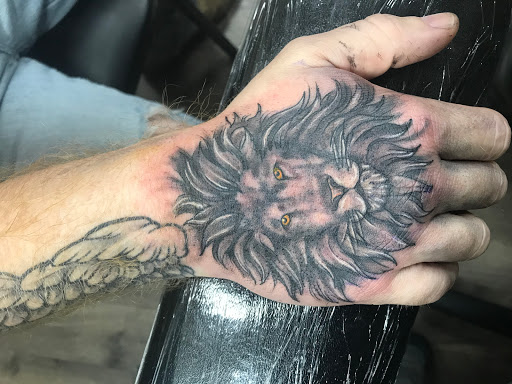 Tattoo Shop «Sacred Art Tattoo LLC», reviews and photos, 1425 NW Monroe Ave # C, Corvallis, OR 97330, USA