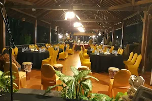 Kampoeng Ikan Resto image