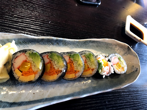 Mizu Japanese Sushi image 4