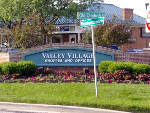 Nail Salon «Nail Beauty Salon (Threading & Henna Art)», reviews and photos, 9119 Reisterstown Rd, Owings Mills, MD 21117, USA