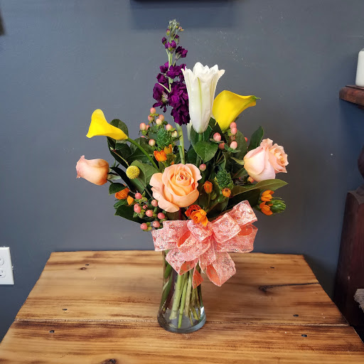 Florist «Mint Julep Flower Shop», reviews and photos, 808 5th St, Coralville, IA 52241, USA