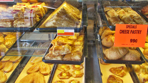 Grocery Store «Meridian Food Market», reviews and photos, 812 6th St, Miami Beach, FL 33139, USA