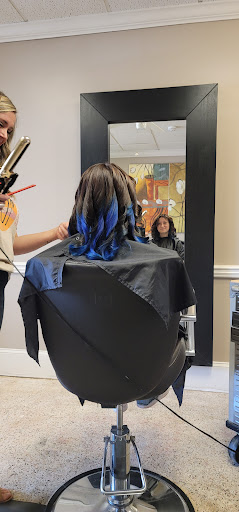 Beauty Salon «Essentials East Salon & Spa LLC», reviews and photos, 227 E College St, Griffin, GA 30224, USA