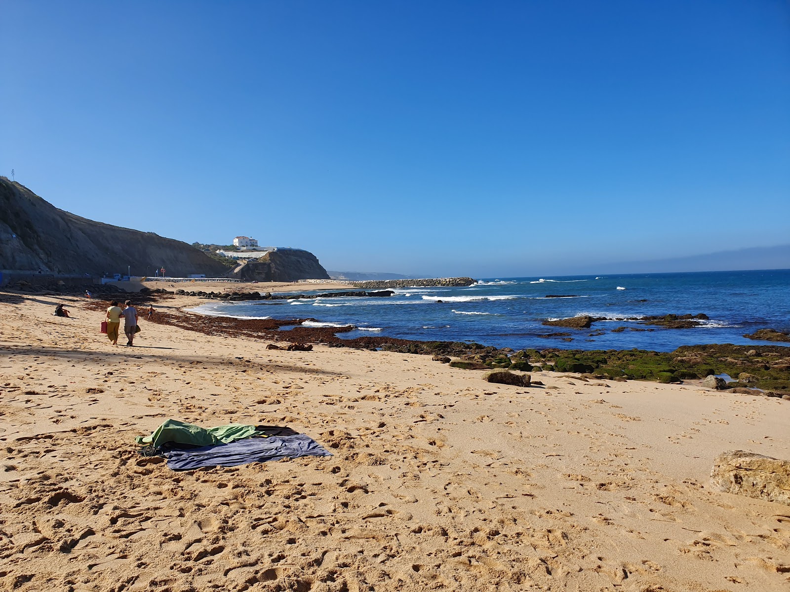 Praia da Baleia的照片 带有宽敞的海湾