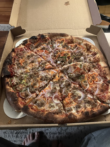 #1 best pizza place in Boston - Boardwalk Pizza