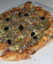 Pizza du Pizzeria pizza calda à Carpentras - n°1