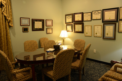 Funeral Home «Neal-Tarpley-Parchman Funeral Home», reviews and photos, 1510 Madison St, Clarksville, TN 37040, USA