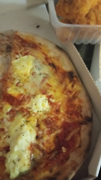 Plats et boissons du Livraison de pizzas Pizzas La Marseillaise à Marseille - n°2