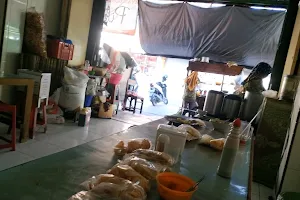 Soto Ayam Kampung Pak Timbul image