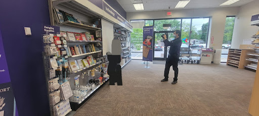 Print Shop «FedEx Office Print & Ship Center», reviews and photos, 1689 W Algonquin Rd, Rolling Meadows, IL 60008, USA