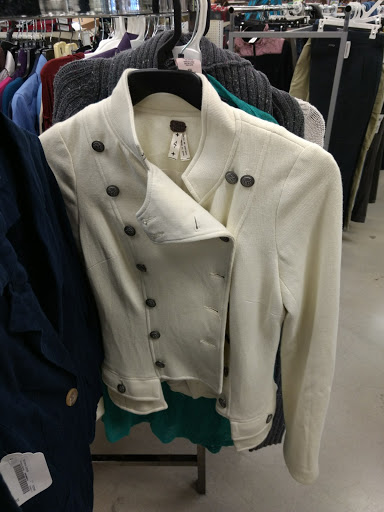 Discount Store «Bargain Hunt», reviews and photos, 30 Orchard Park Dr, Greenville, SC 29615, USA