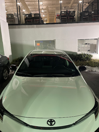 Toyota Dealer «Koons Arlington Toyota», reviews and photos, 4045 Lee Hwy, Arlington, VA 22207, USA