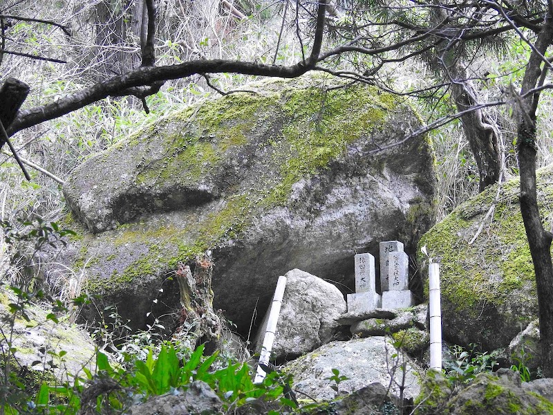 塔谷神社