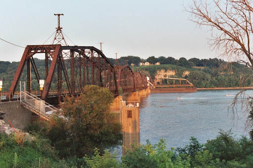 Tourist Information Center «Travel Dubuque (Iowa Welcome Center)», reviews and photos, 280 Main St, Dubuque, IA 52001, USA