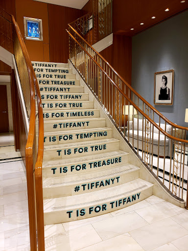 Jewelry Store «Tiffany & Co.», reviews and photos, 730 N Michigan Ave, Chicago, IL 60611, USA