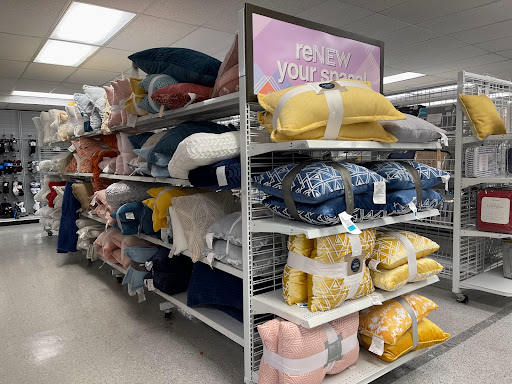 Clothing Store «Ross Dress for Less», reviews and photos, 2676 Homestead Rd, Santa Clara, CA 95051, USA