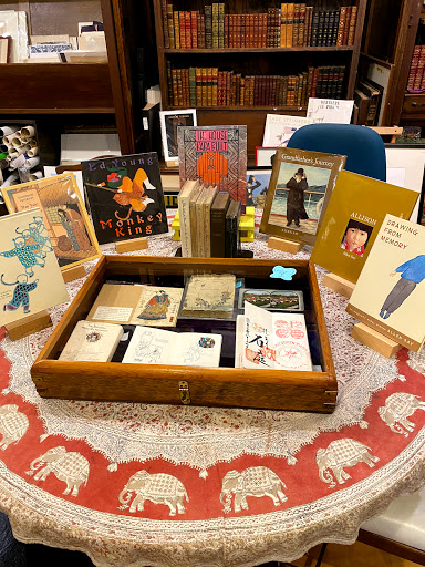 Used Book Store «Loganberry Books», reviews and photos, 13015 Larchmere Blvd, Cleveland, OH 44120, USA