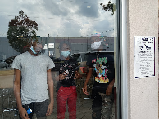 Bakery «Krispy Kreme Doughnuts», reviews and photos, 633 Evans St SW, Atlanta, GA 30310, USA