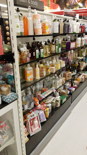 Shopping Mall «One Hundred Oaks Mall», reviews and photos, 719 Thompson Ln, Nashville, TN 37204, USA