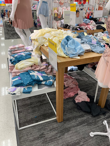 Department Store «Target», reviews and photos, 6100 Arlington Blvd, Falls Church, VA 22044, USA