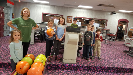 Bowling Alley «Strikers Entertainment Center», reviews and photos, 30971 Armada Ridge Rd, Richmond, MI 48062, USA