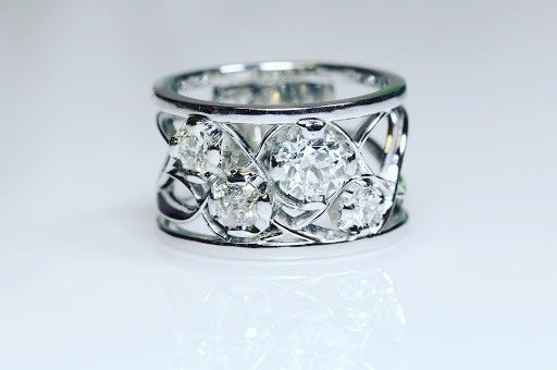 Jeweler «Les Olson Jewelers», reviews and photos, 35130 US Hwy 19 N, Palm Harbor, FL 34684, USA