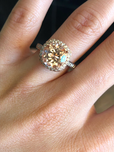 Jeweler «Dr. GOLD Jewelry & Diamonds», reviews and photos, 4151 Belt Line Rd #127, Addison, TX 75001, USA