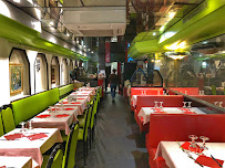 Atmosphère du Restaurant Bistro de la Tour à Paris - n°13
