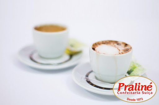 Logo da empresa - Praliné Confeitaria Suíça