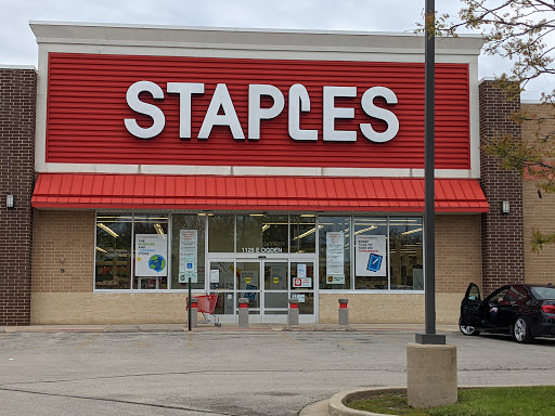 Office Supply Store «Staples», reviews and photos, 1125 E Ogden Ave, Naperville, IL 60563, USA